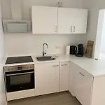 Zentrale Und Schoene Ferienwohnung